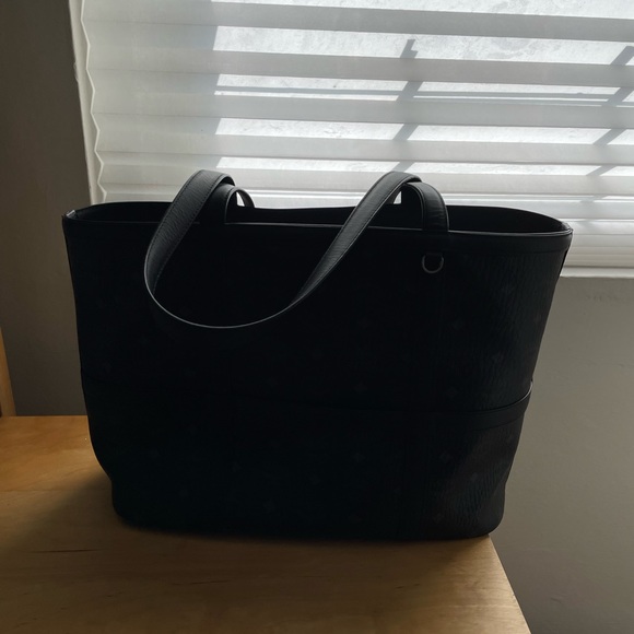 MCM black leather tote - Picture 2 of 9